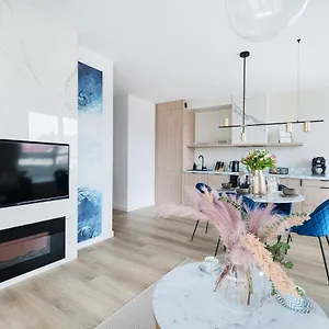 Pearl - Loftaffair Gdańsk